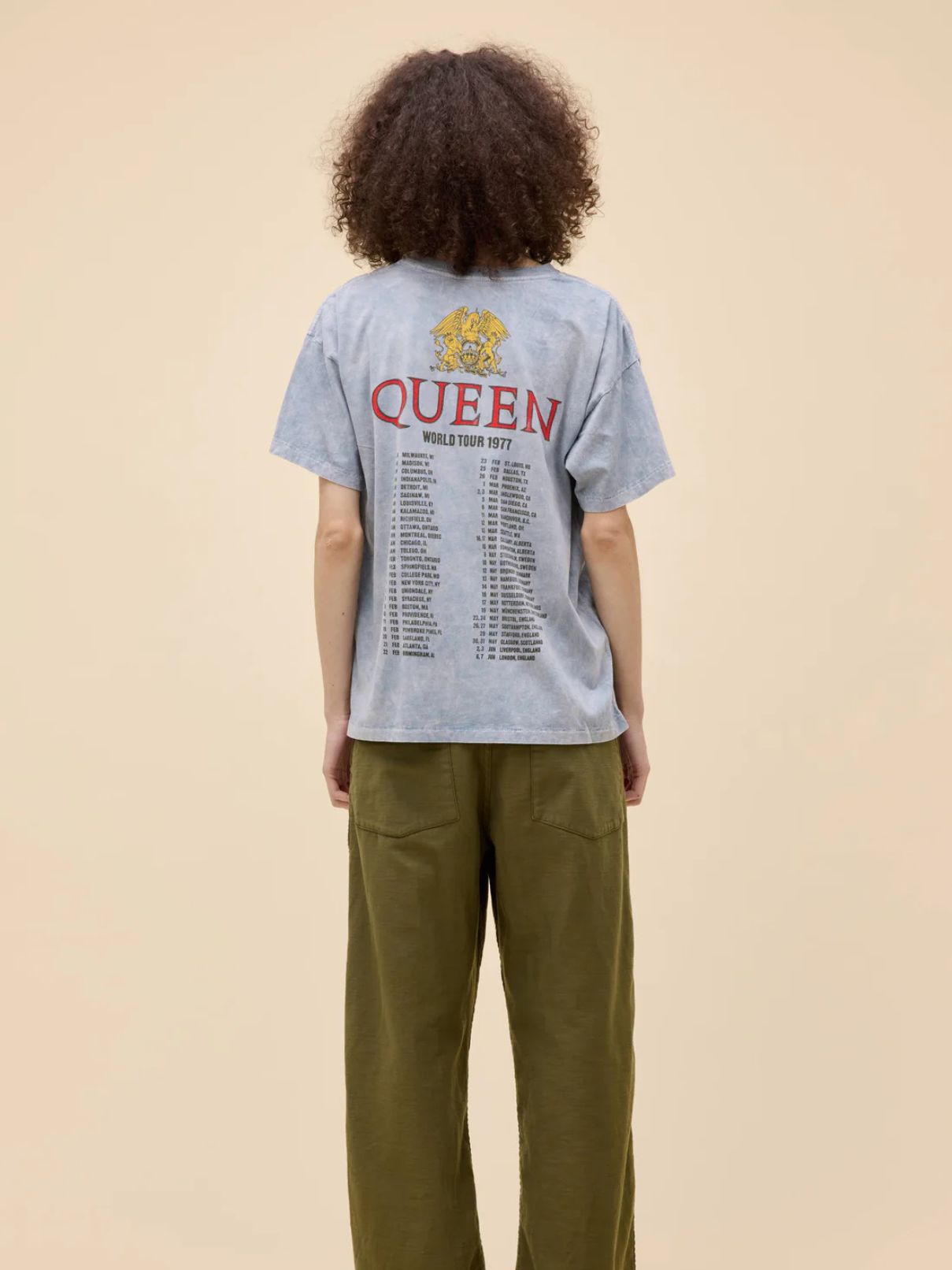 DAYDREAMER Queen World Tour 1977 Merch Tee