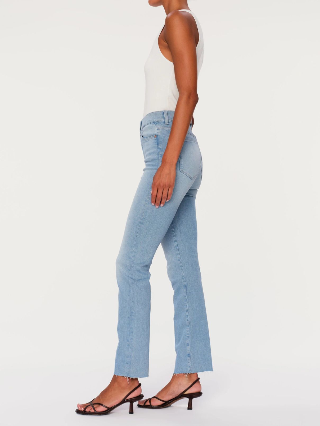 DL 1961 Halle Straight Hi Rise Jean in Fountain