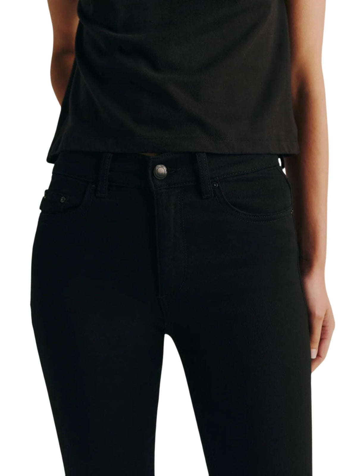 DL1961 Mara Straight Mid Rise Instasculpt™ 31" Jeans in Black