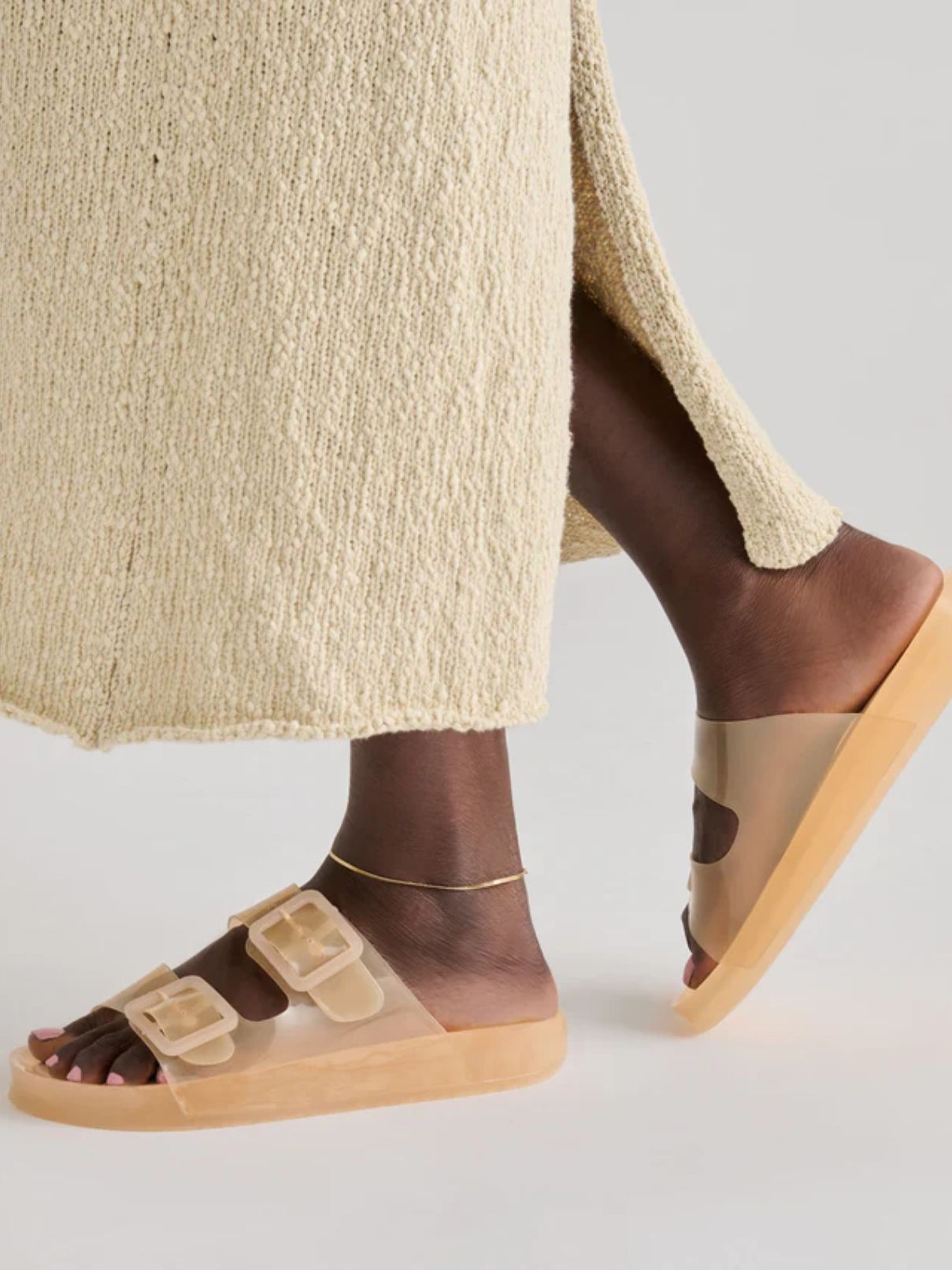 Dolce Vita Julio Sandal in Praline Vinyl