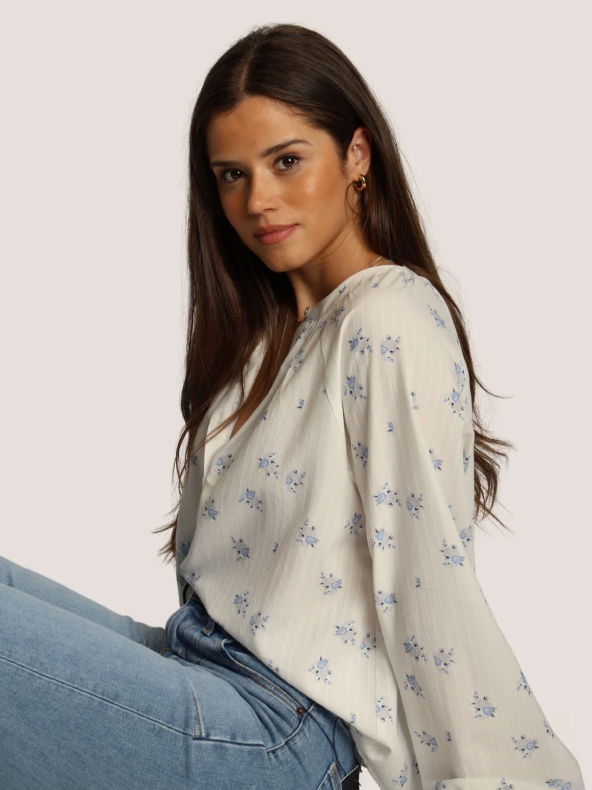 Dylan Faded Floral Blouse in White/Navy