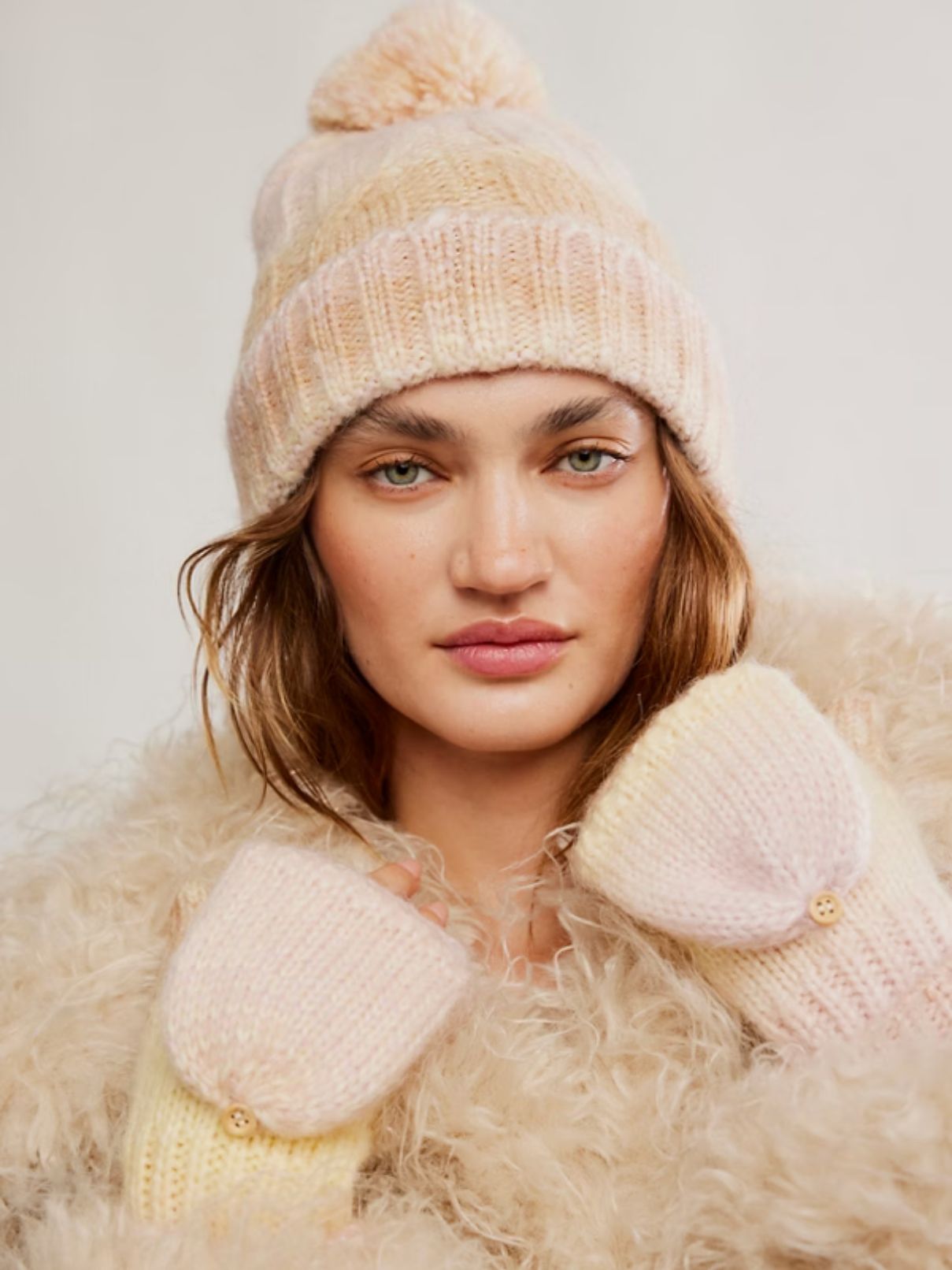 Free People Hat & Gloves Ivory