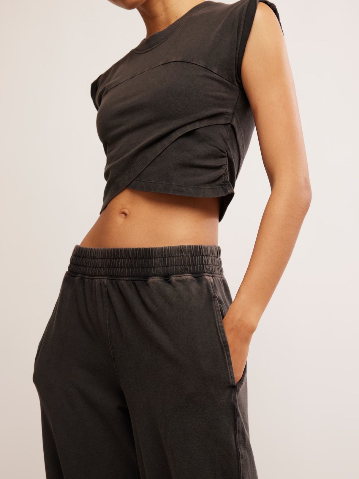 Free People Set Hot Shot Crossover in Black