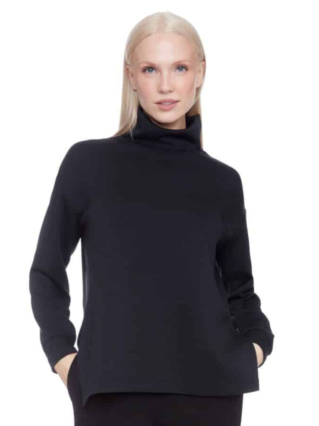 I Love Tyler Madison Helen Turtleneck in Black