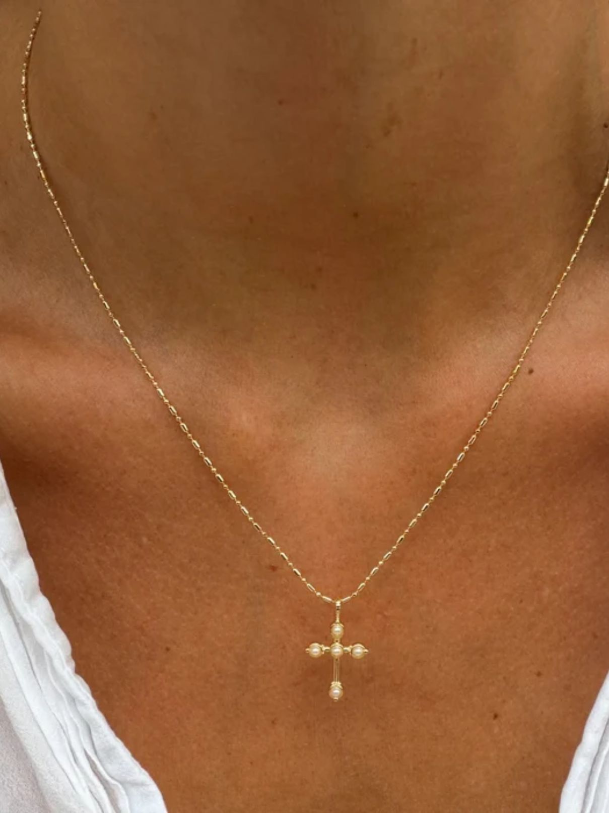 Joy Dravecky Bezel Stone Cross Necklace – Pearl