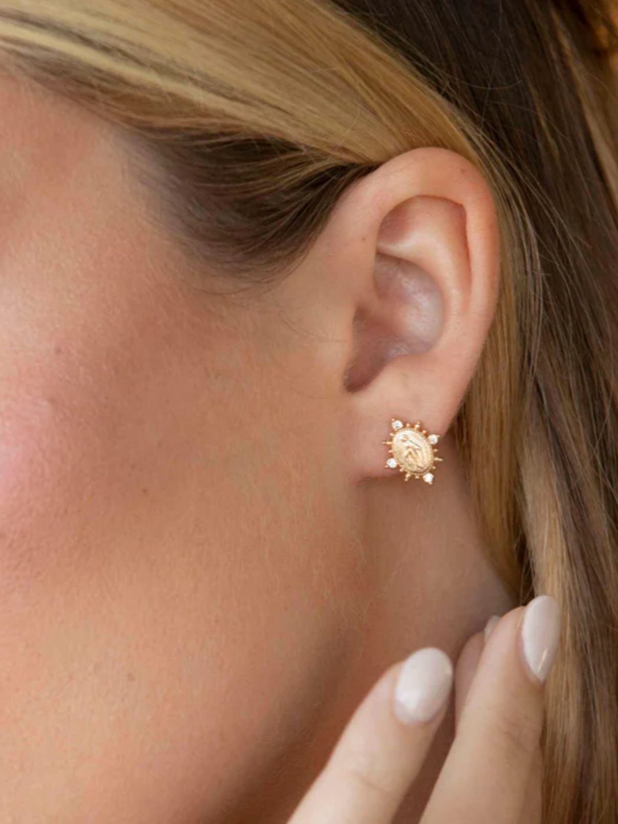 Joy Dravecky Lady of Lourdes Stud in Gold