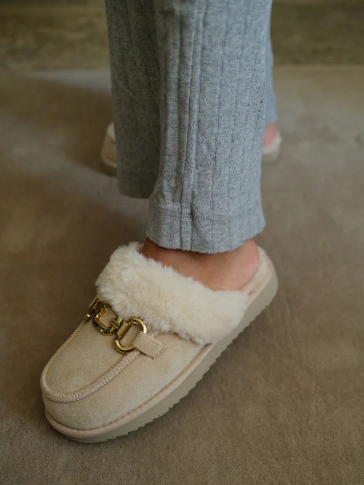 Matisse Davos Slipper in Natural