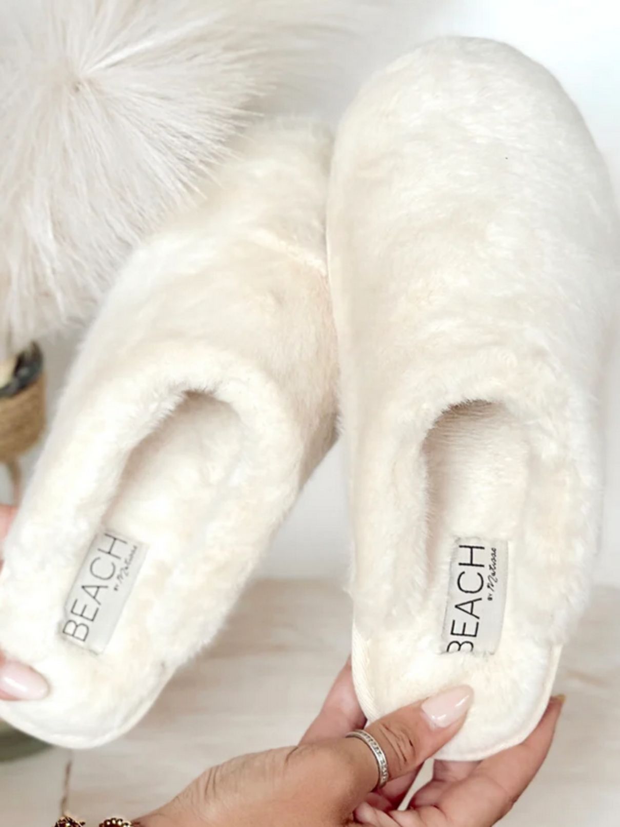 Matisse Lounge Slipper in Ivory