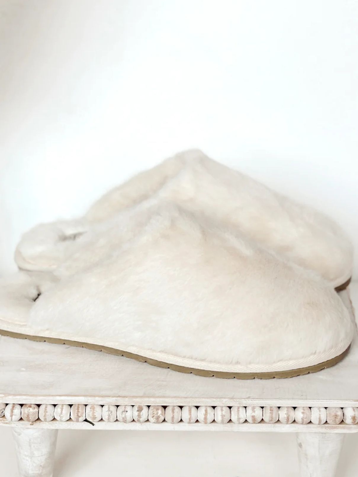 Matisse Lounge Slipper in Ivory