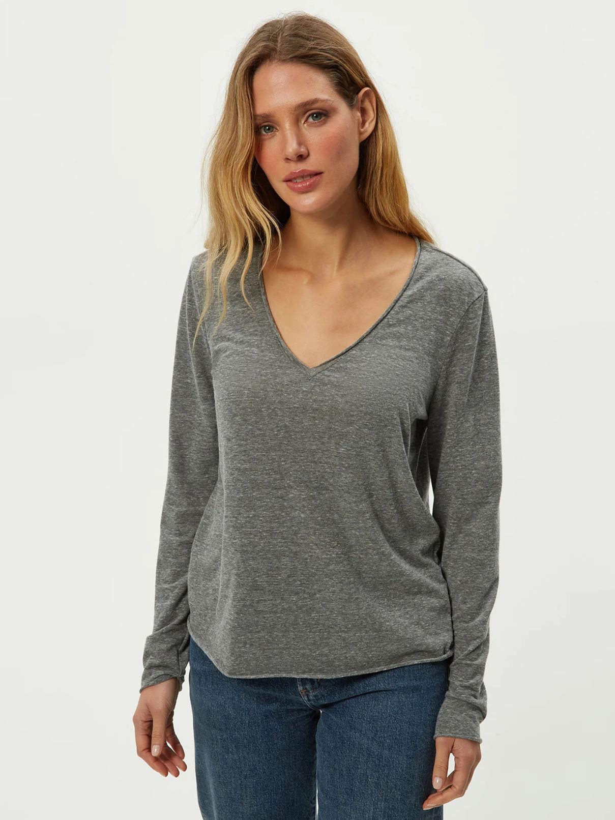  Michael Stars Kailee V Neck L/S Tee 