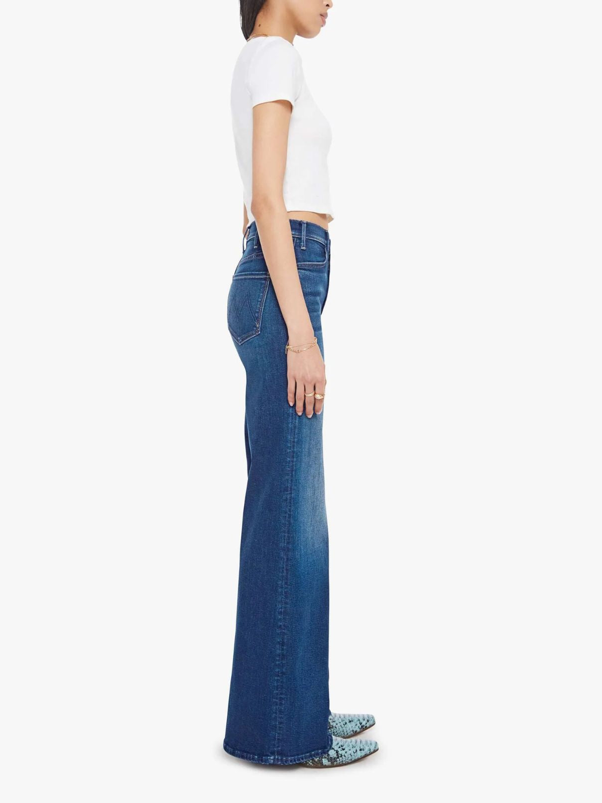 Mother Denim Hustler Roller Sneak in Troublemaker