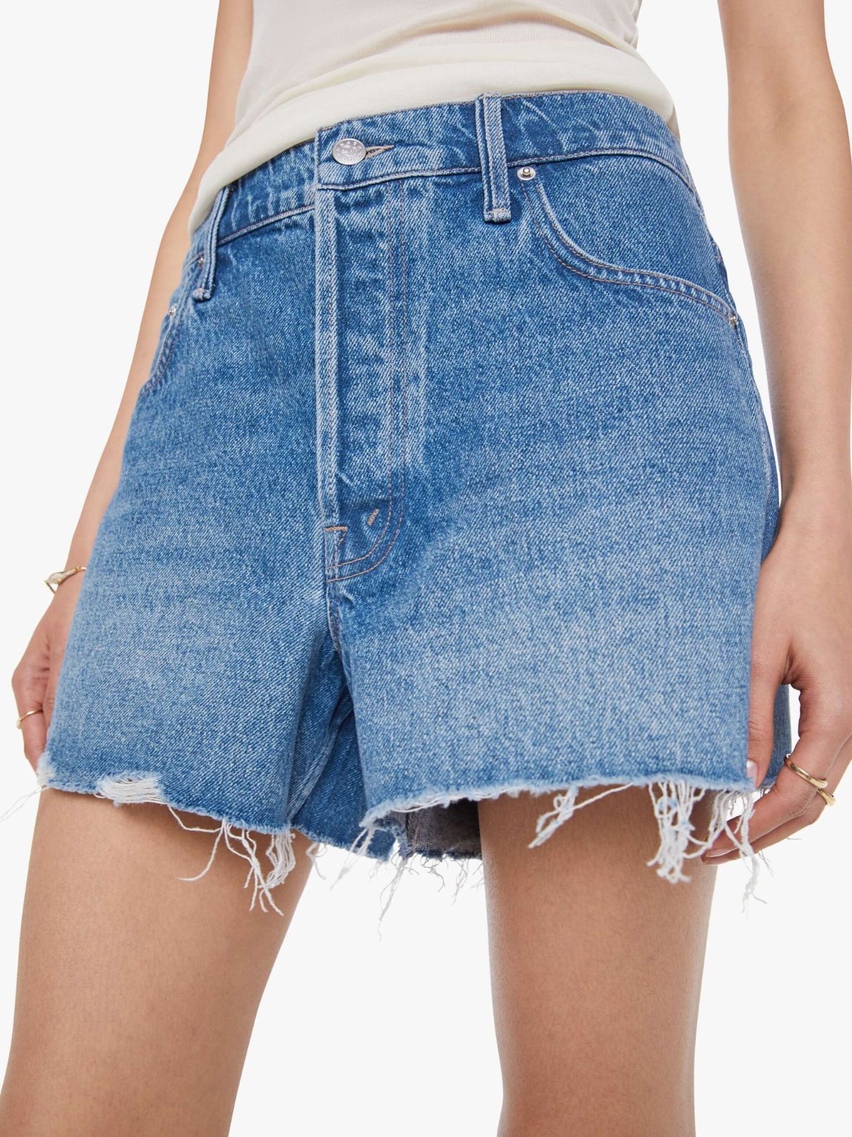 Mother Denim Main Course Fray in Chey Toy
