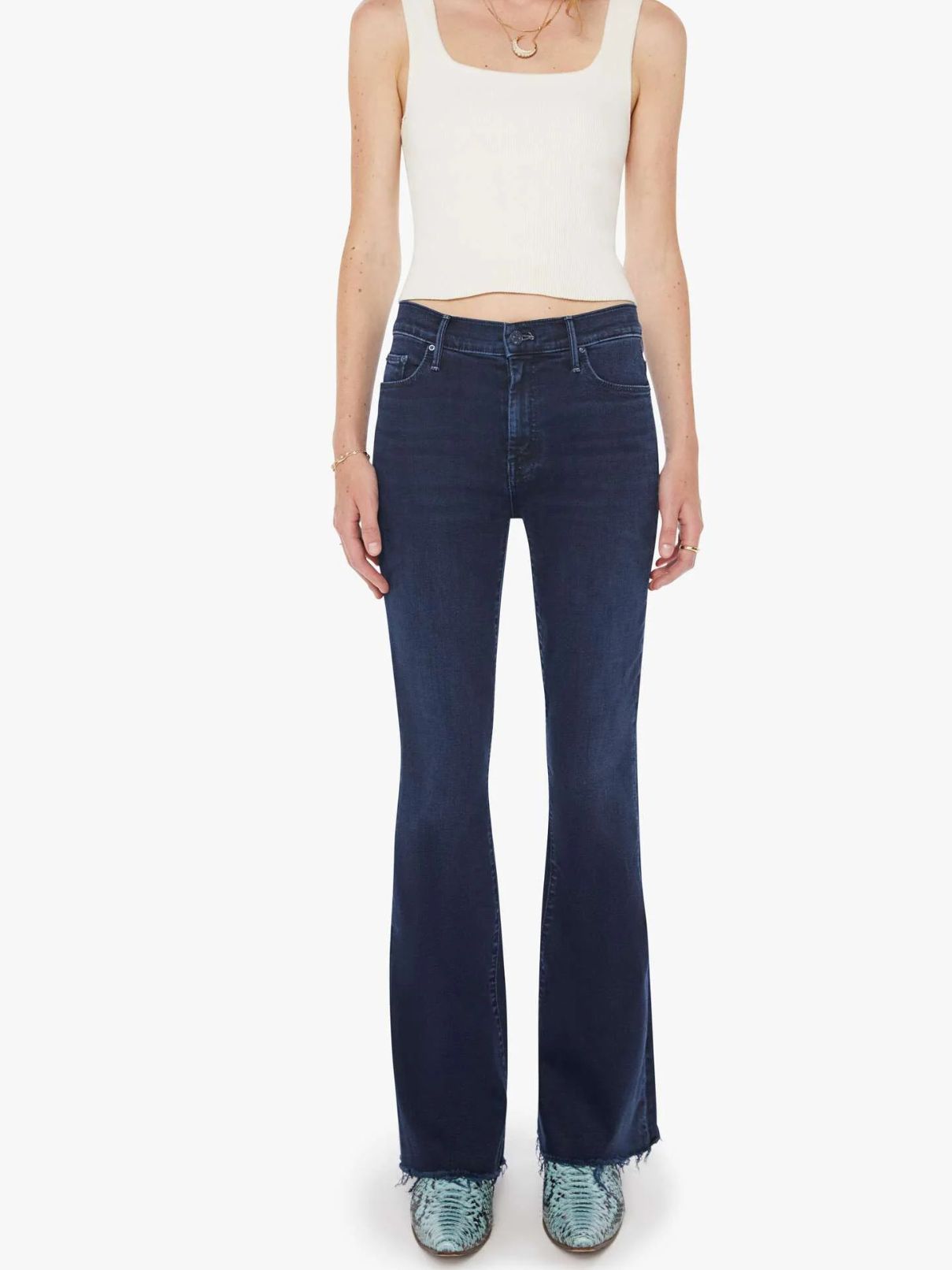 Mother Denim Weekender Fray in Chip On My Shoulder