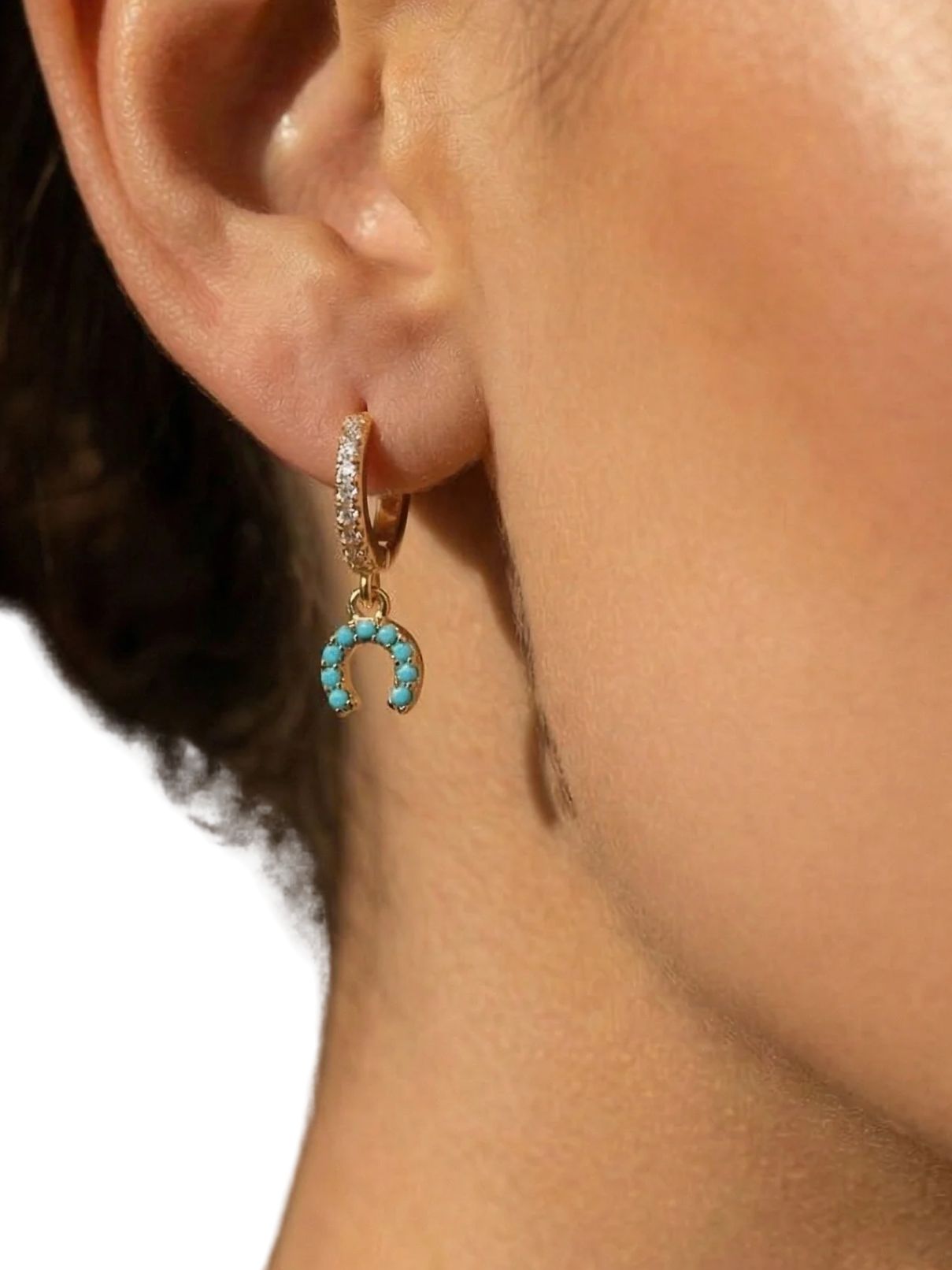 Native Gem Lucky Horseshoe Huggies – Gold + Turquoise