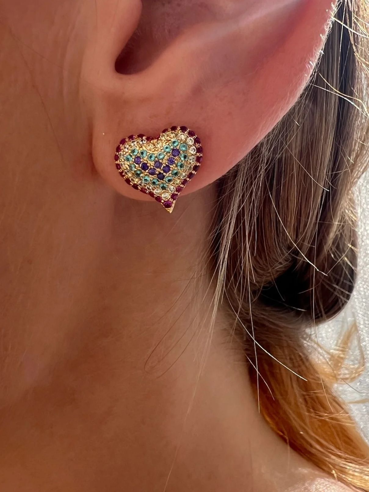 Native Gem Queen of Hearts Stud Earrings in Chroma