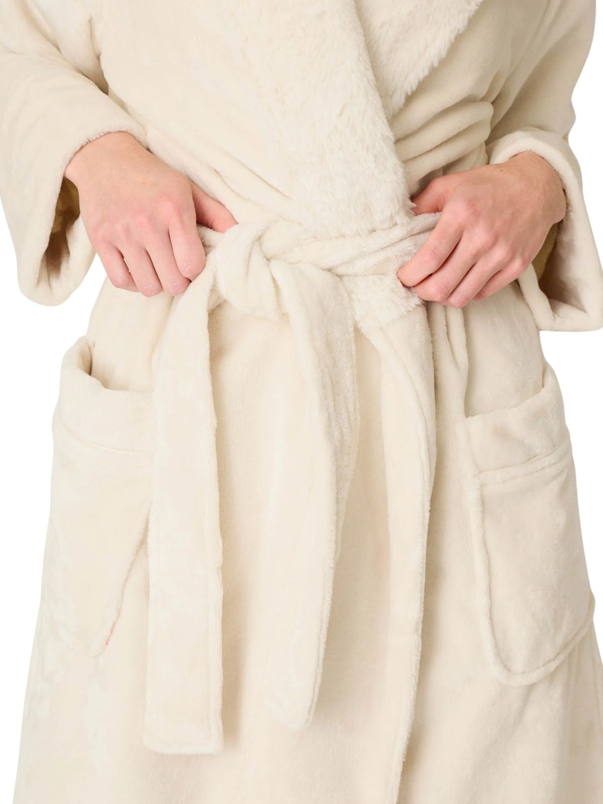 PJ Salvage Luxe Plush Robe in Natural