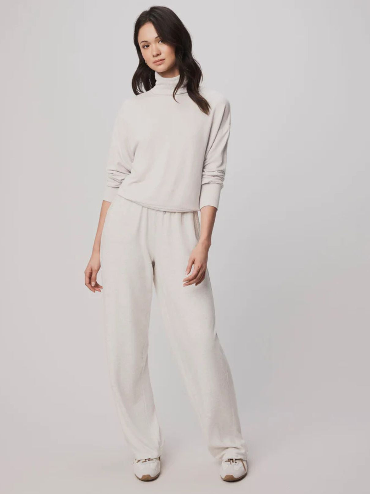 Splendid Supersoft Trim Turtleneck in Pale Oak