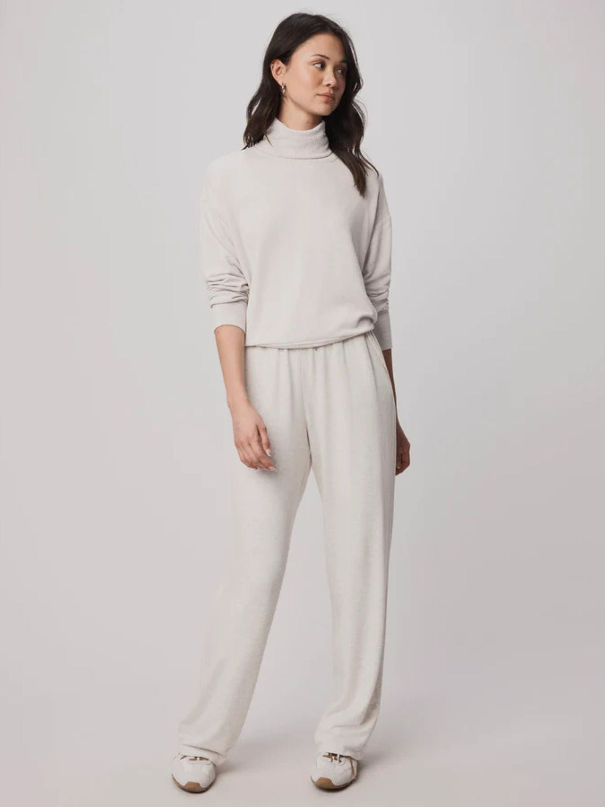 Splendid Supersoft Trim Turtleneck in Pale Oak
