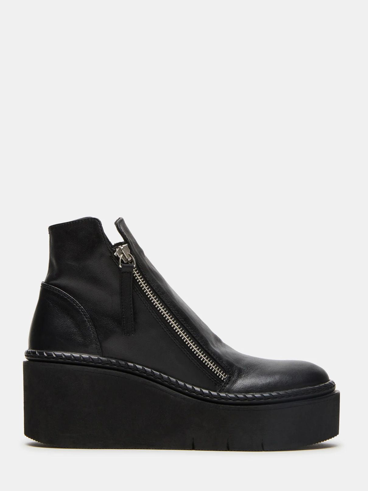 Steve Madden Drift Platform Boot in Black Leather