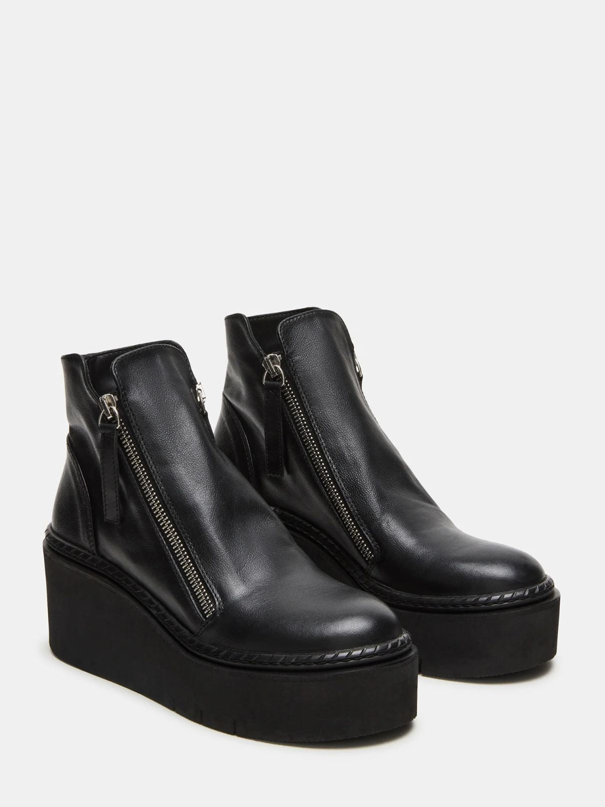 Steve Madden Drift Platform Boot in Black Leather