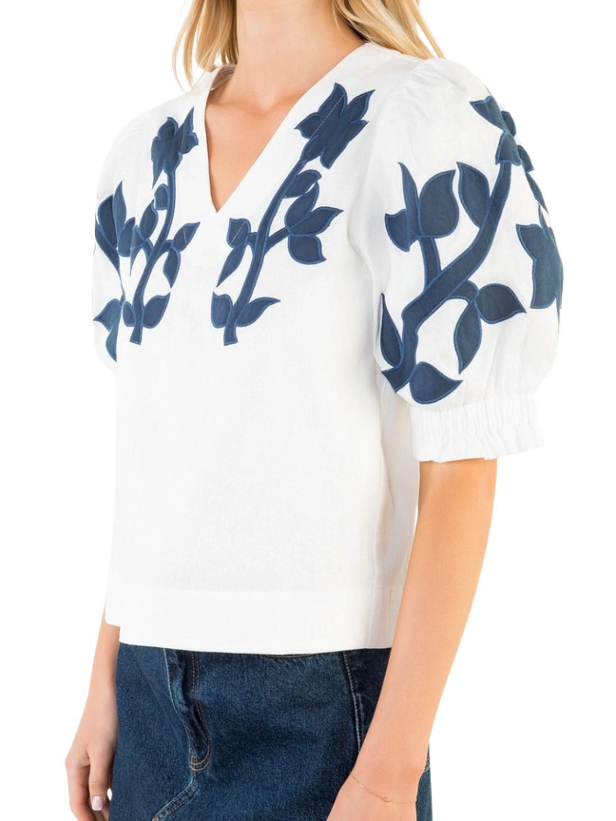 THML Embroidered Puff Sleeve Top in White