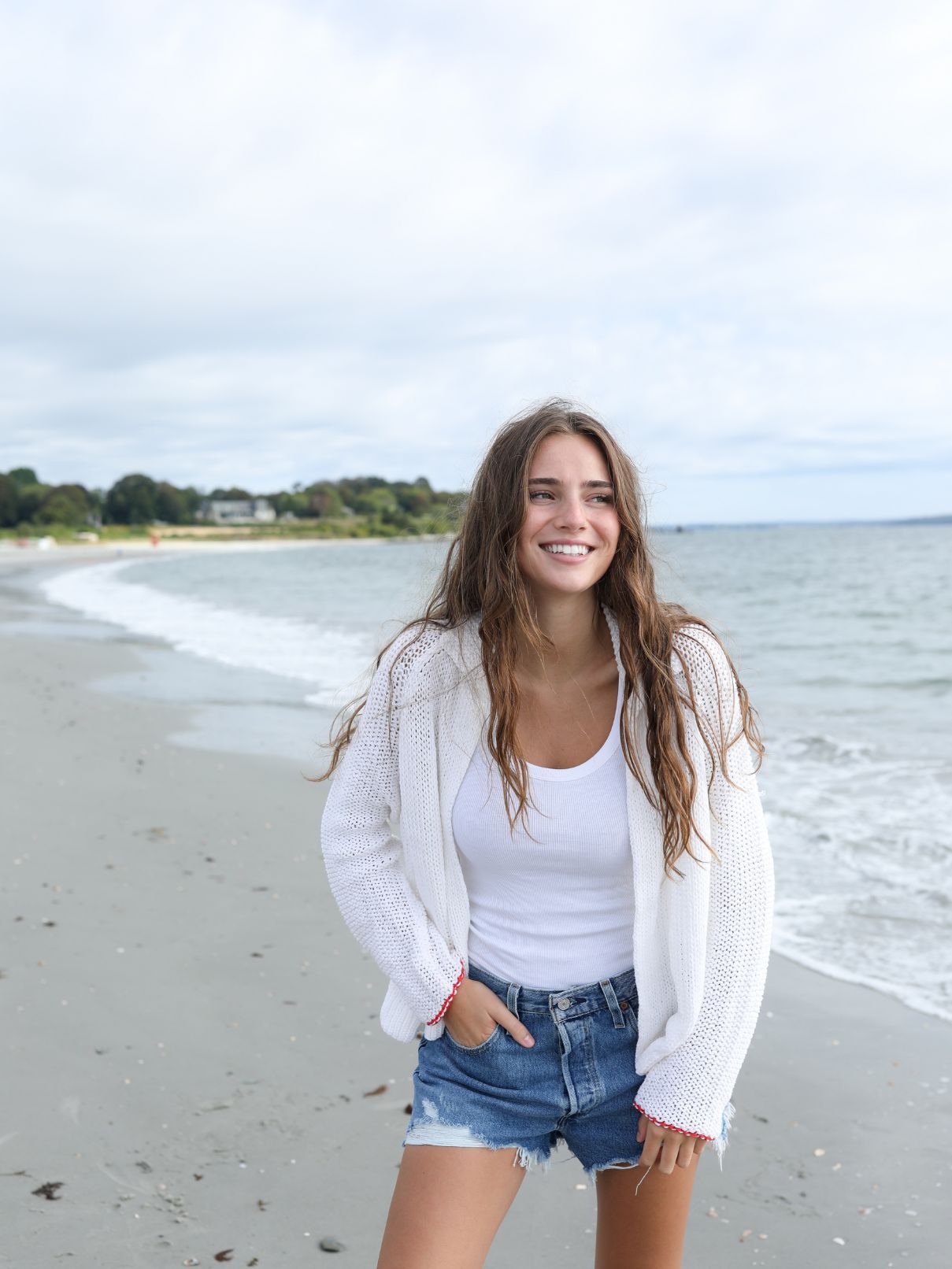 Wooden Ships Heart Back Chunky Cardi in Breaker White/Apple Red  Cotton