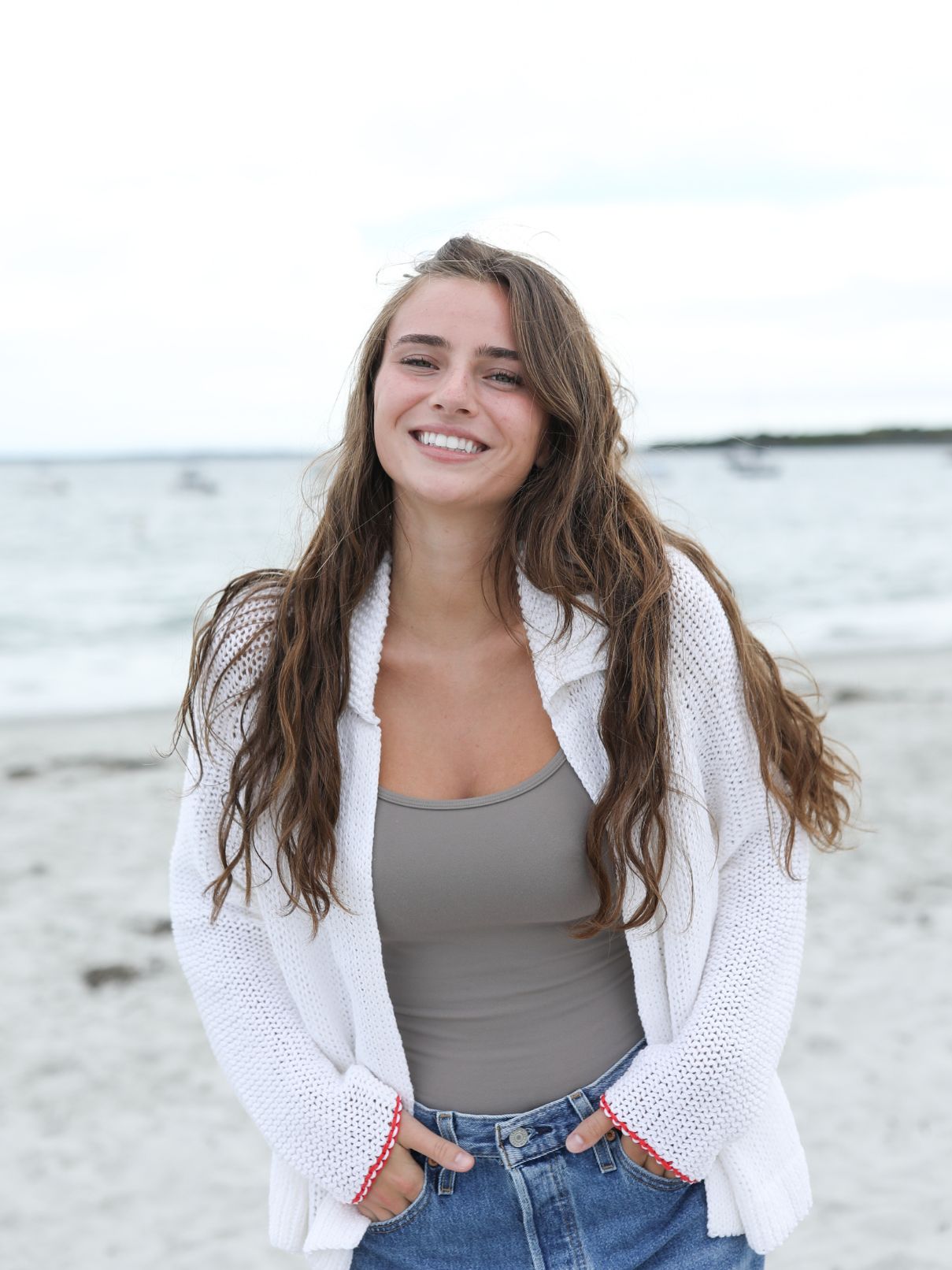 Wooden Ships Heart Back Chunky Cardi in Breaker White/Apple Red  Cotton