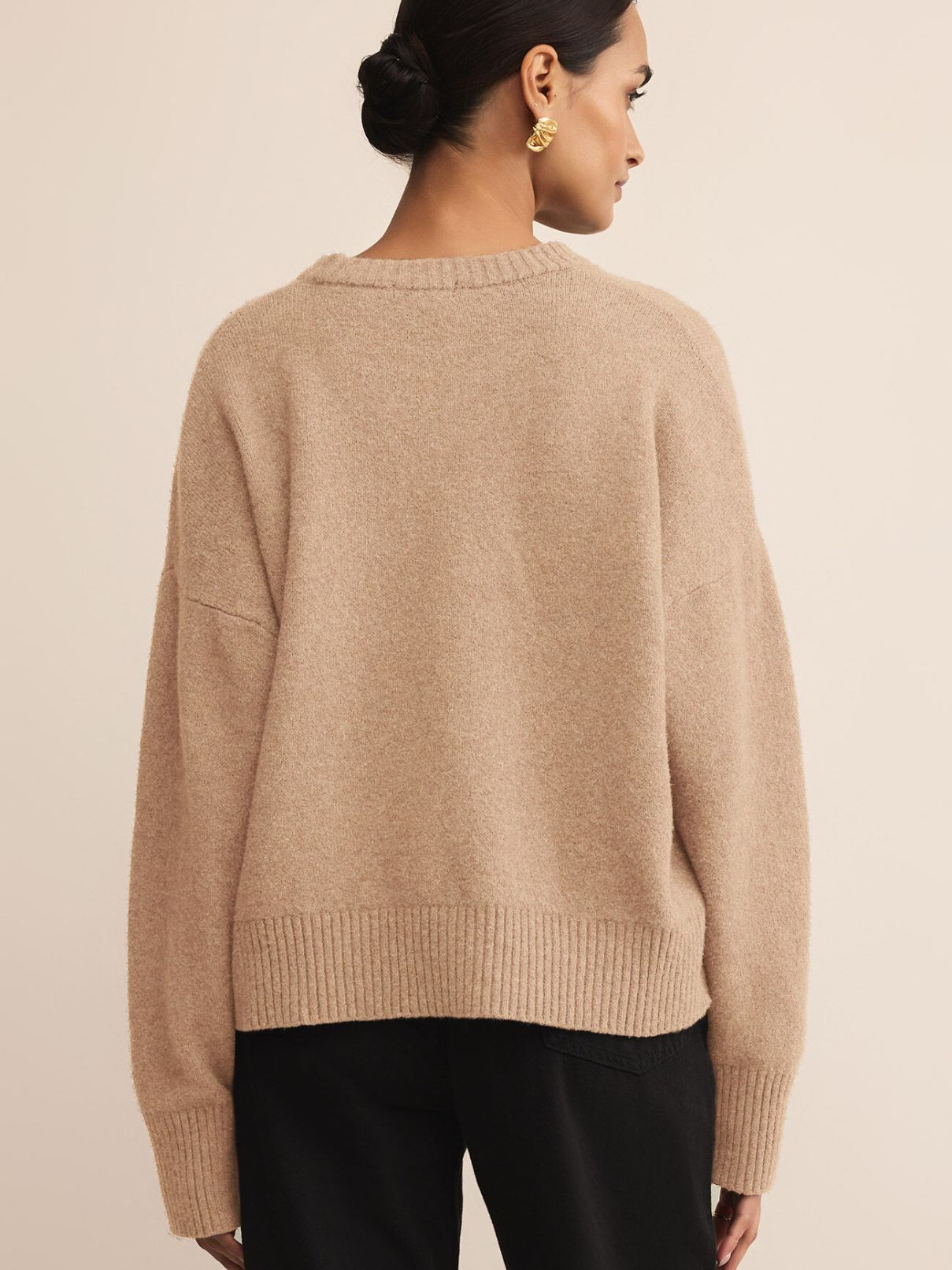 Z Supply Cirrus Cozy Sweater in  Macaroon
