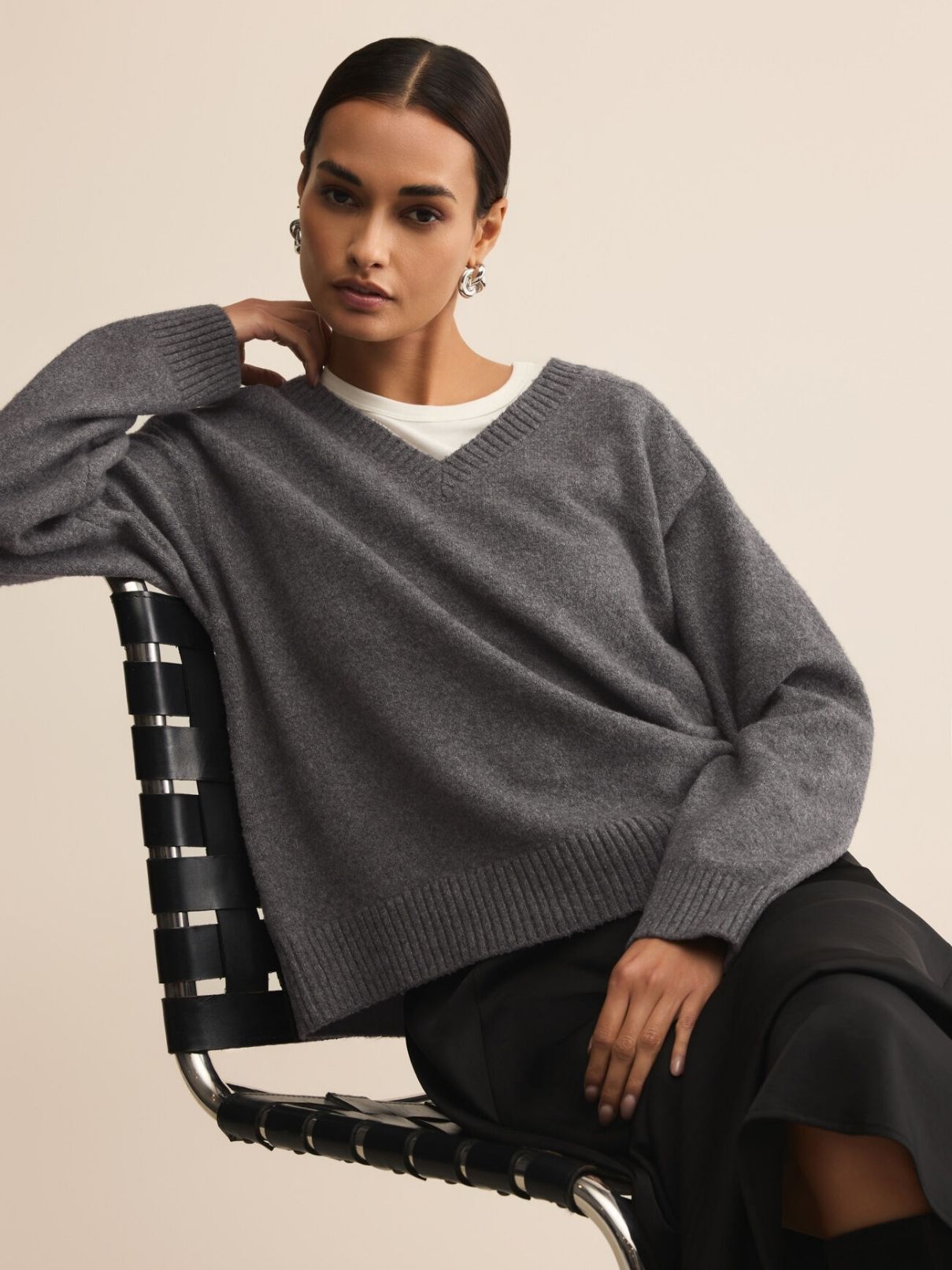 Z Supply Eloise Sweater in Charcoal Heather