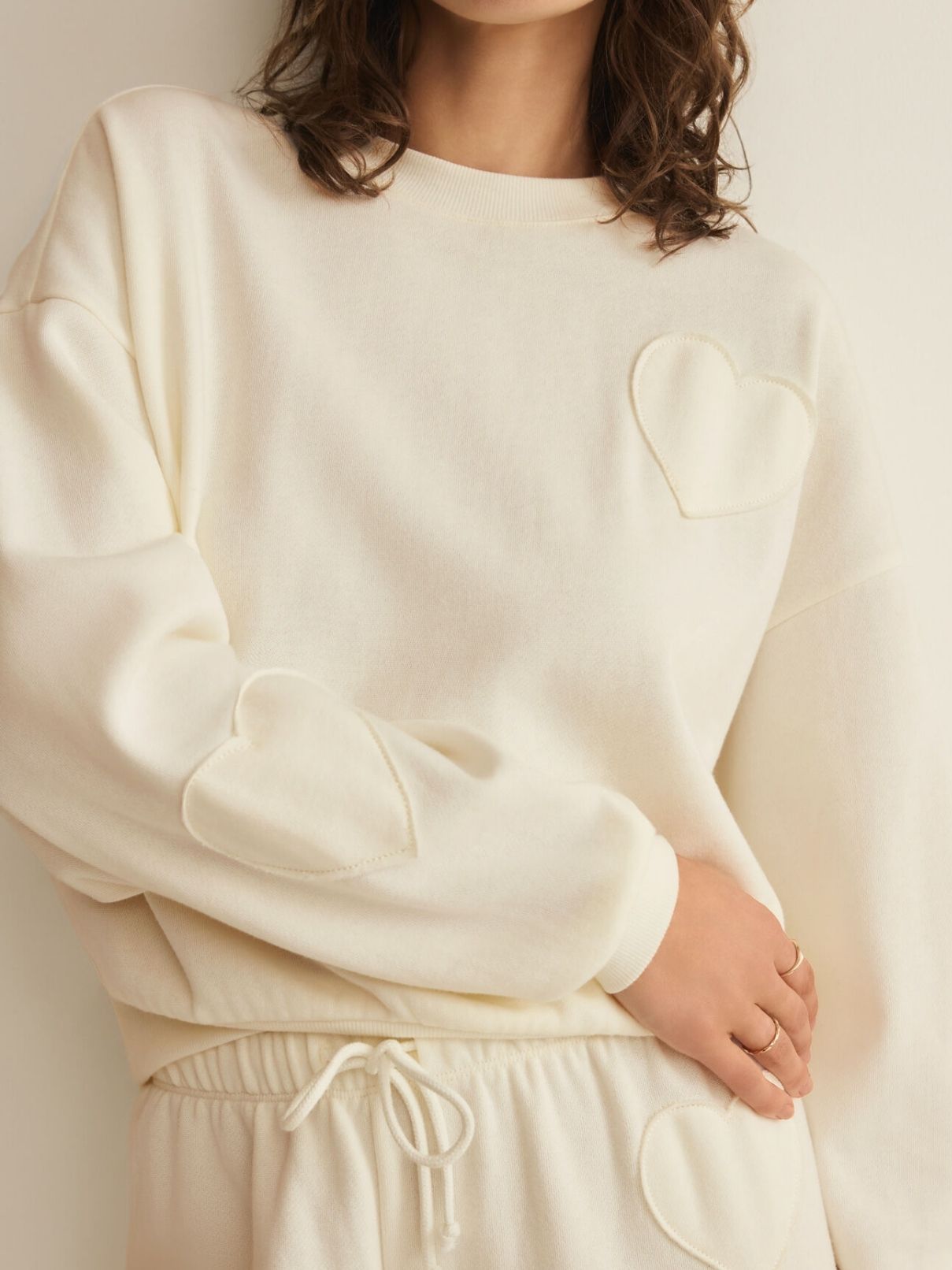 Z Supply Heart It Sweatshirt in Vanilla