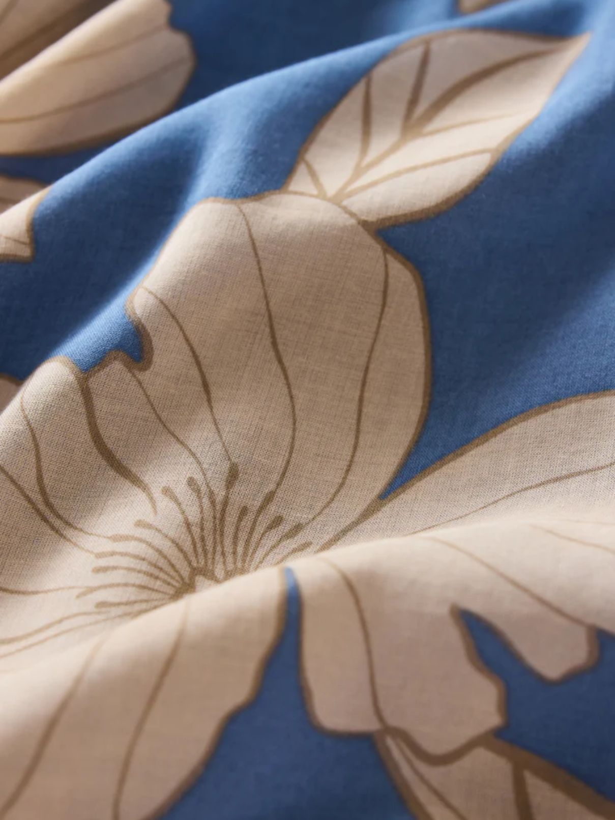 Z Supply Lorna Bloom Floral Mini in Blue Lake
