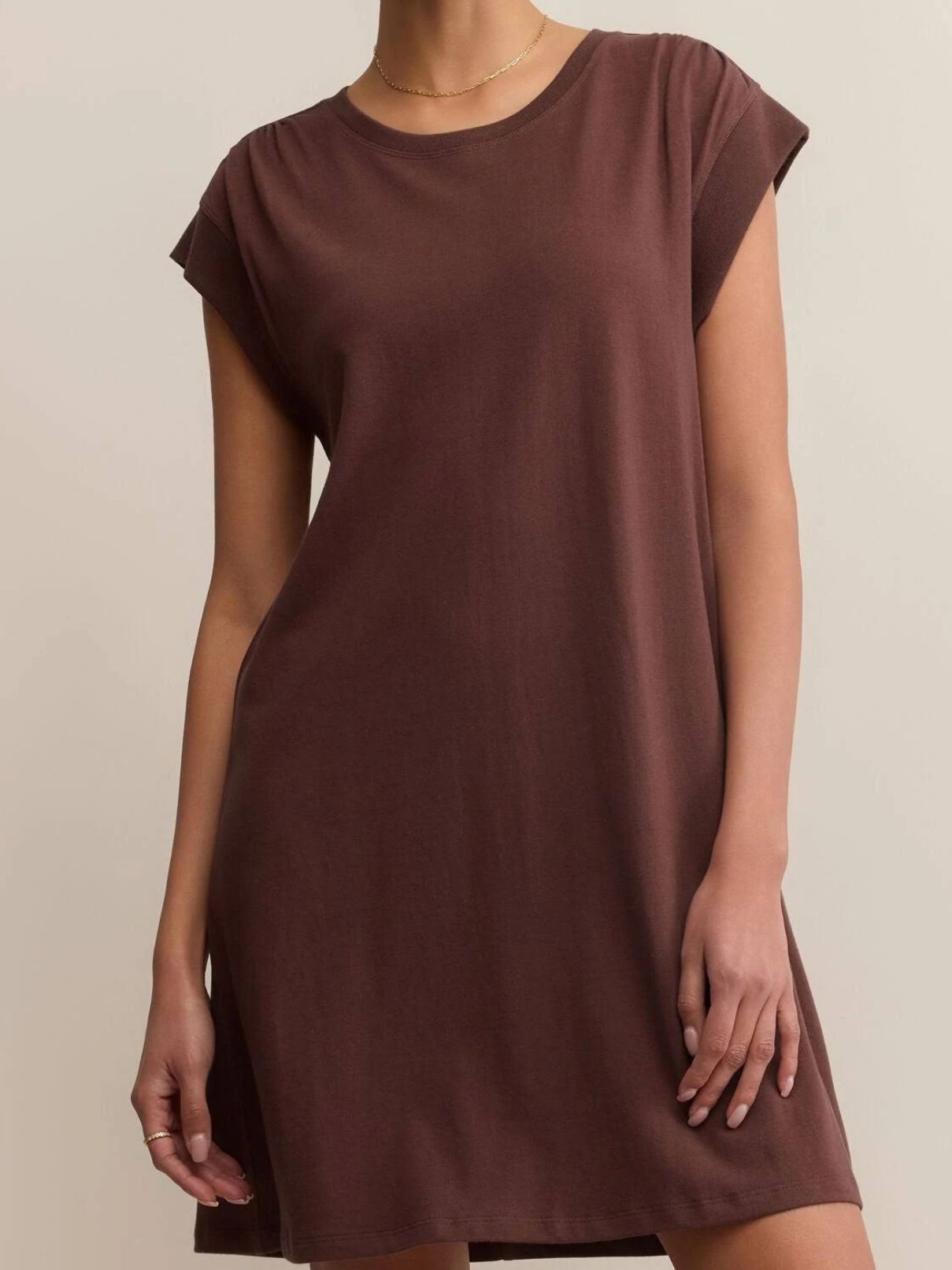 Z Supply Routine Shift Mini in Sandlewood