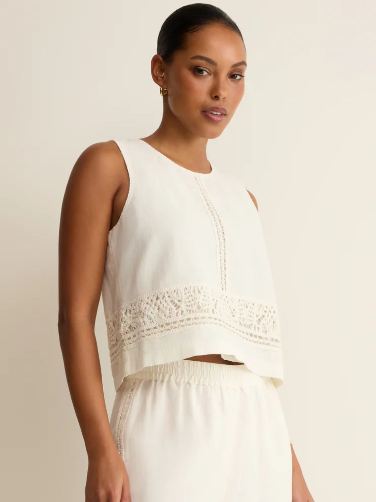 Z Supply Sloane Embroidered Top in White