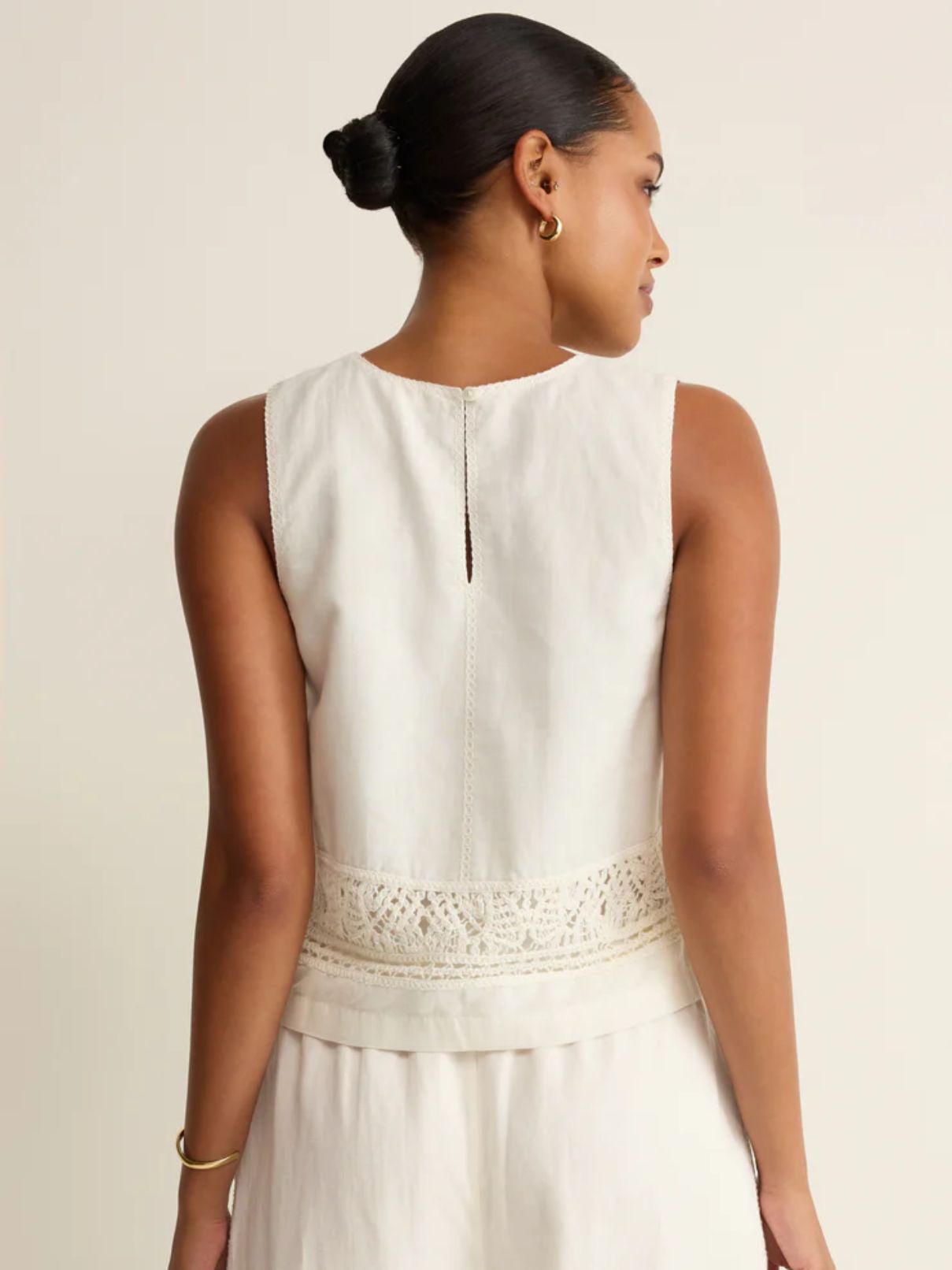 Z Supply Sloane Embroidered Top in White