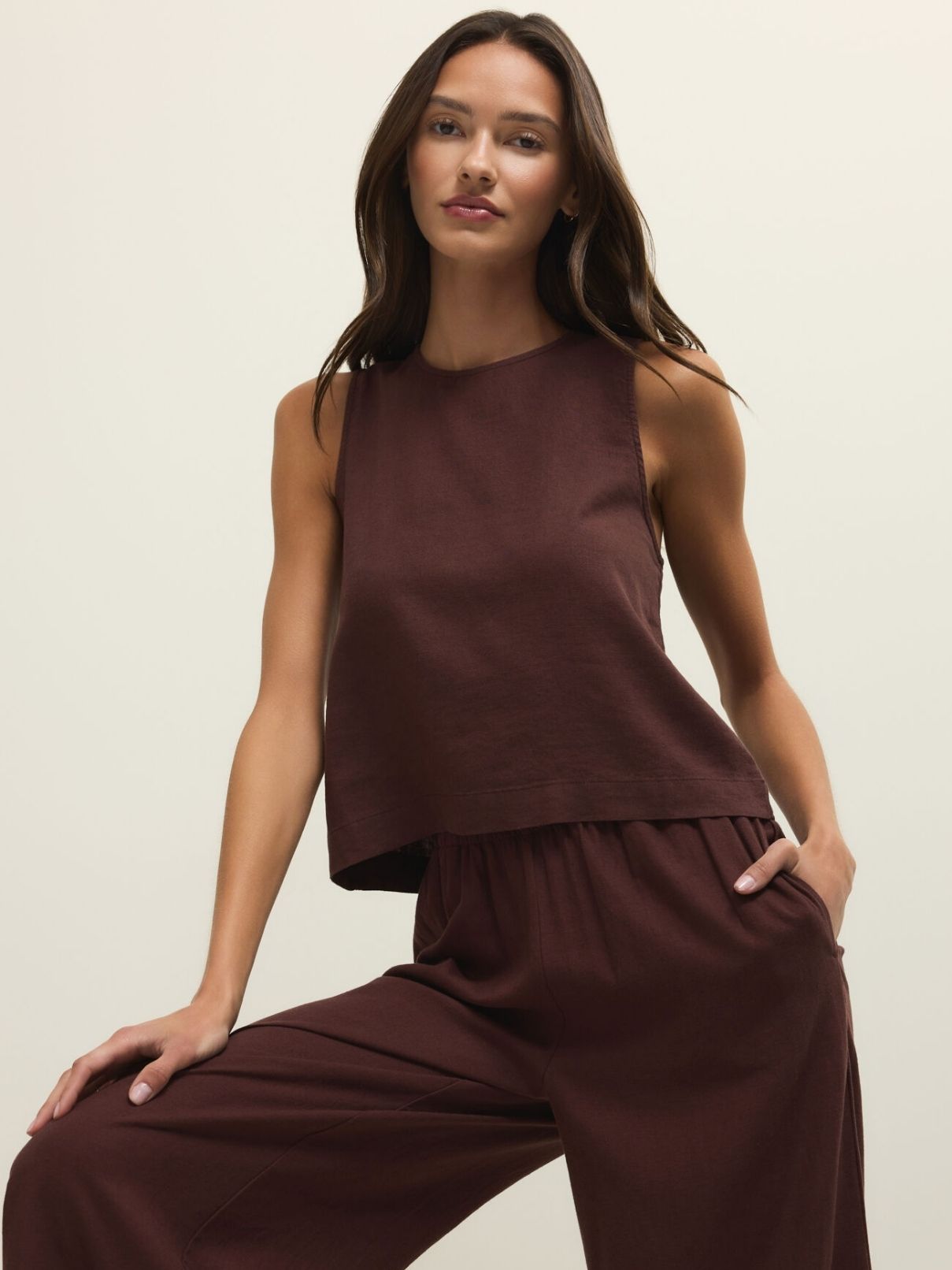 Z Supply Sloane Linen Top in Chocolate Cherry