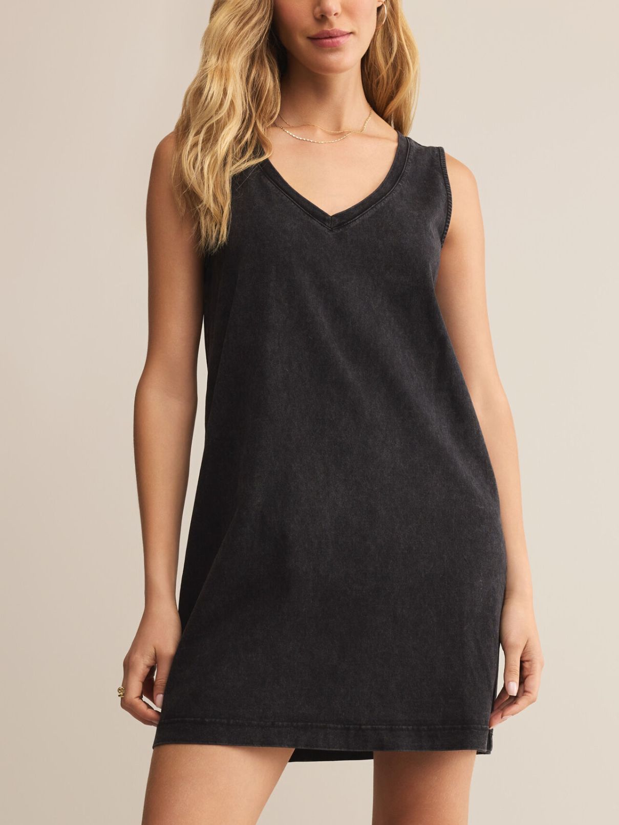 Z Supply Sloane Vneck Mini in True Black
