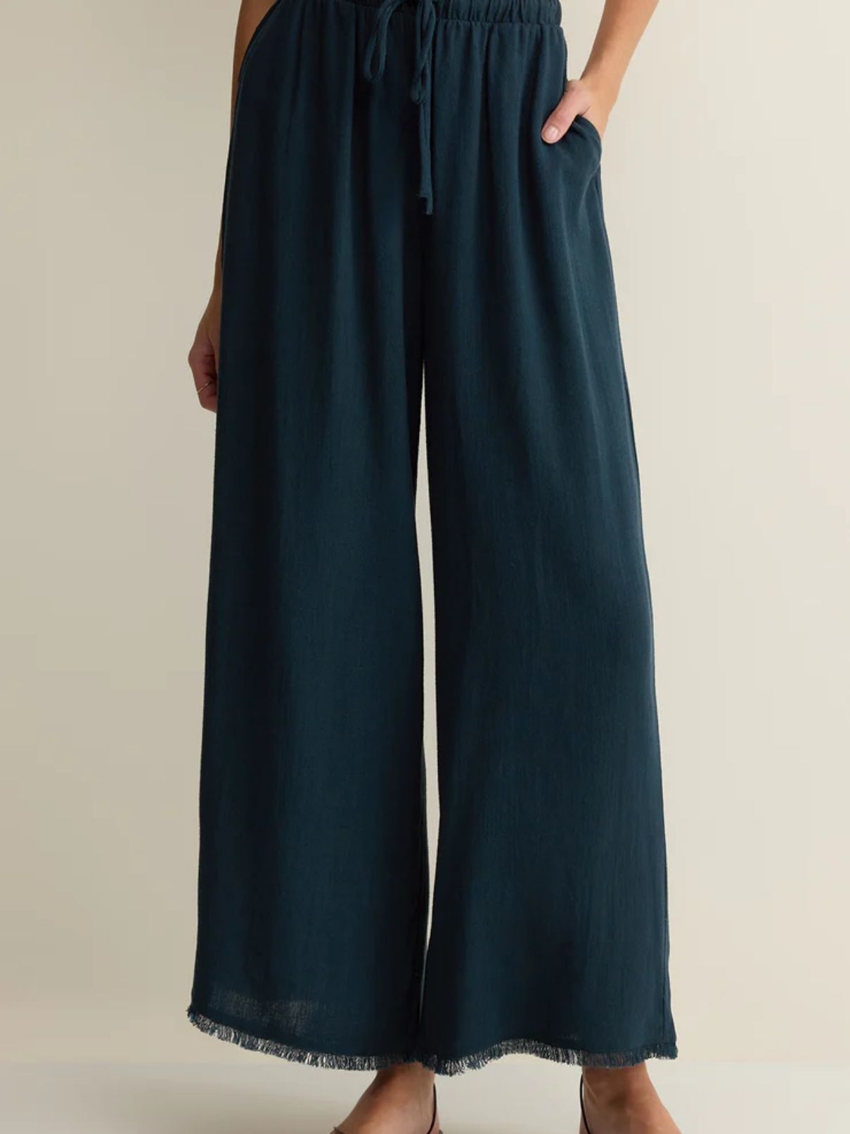 Z Supply Soren Pant in Eclipse