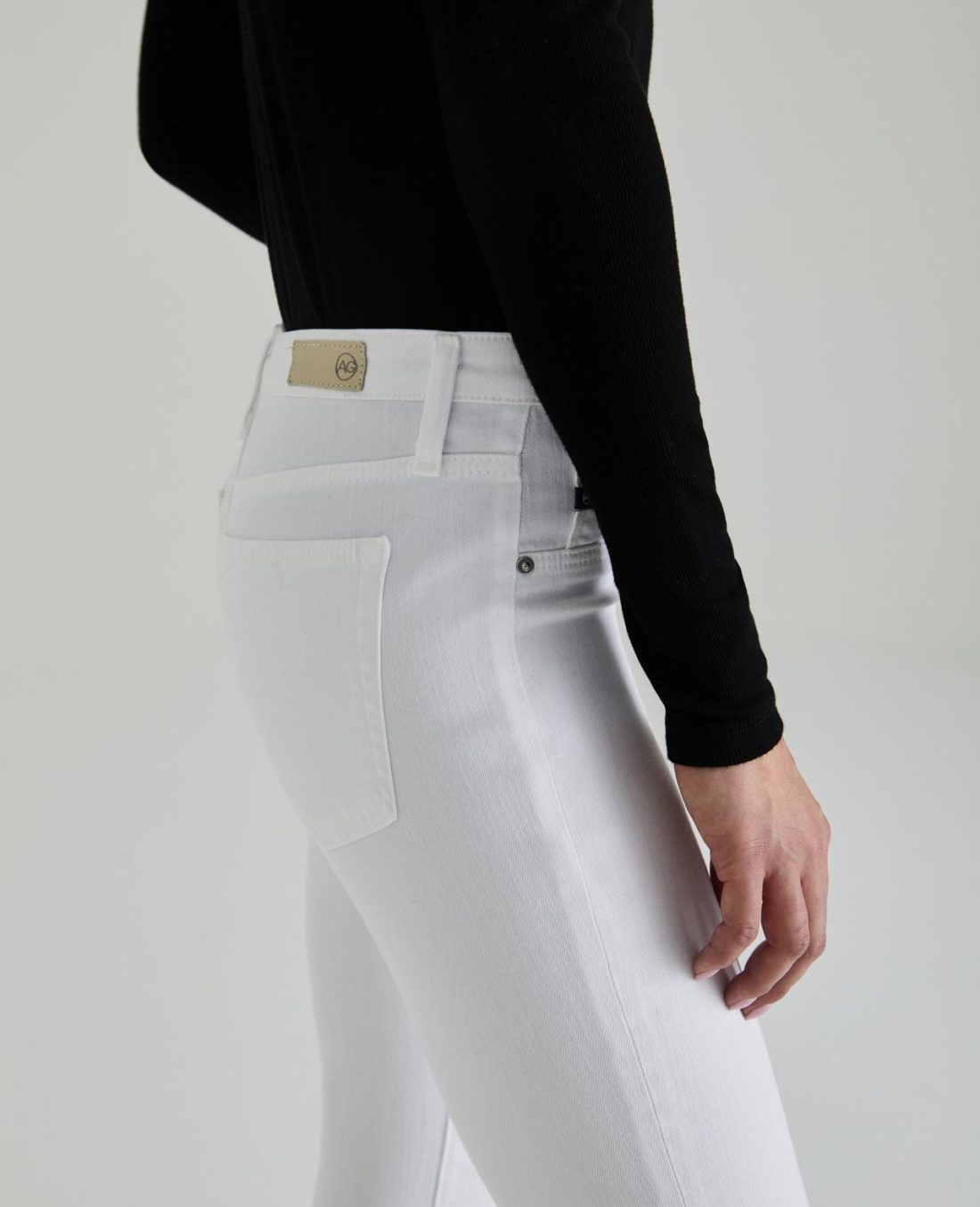 Ag Jeans Jodi Crop High Rise Flare In White 62760