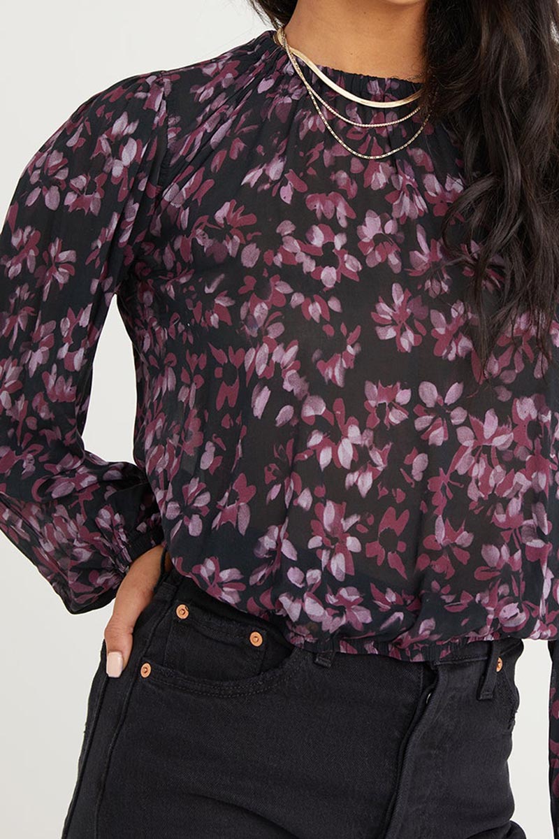 bella dahl elastic shirred blouse in currant floral 100259