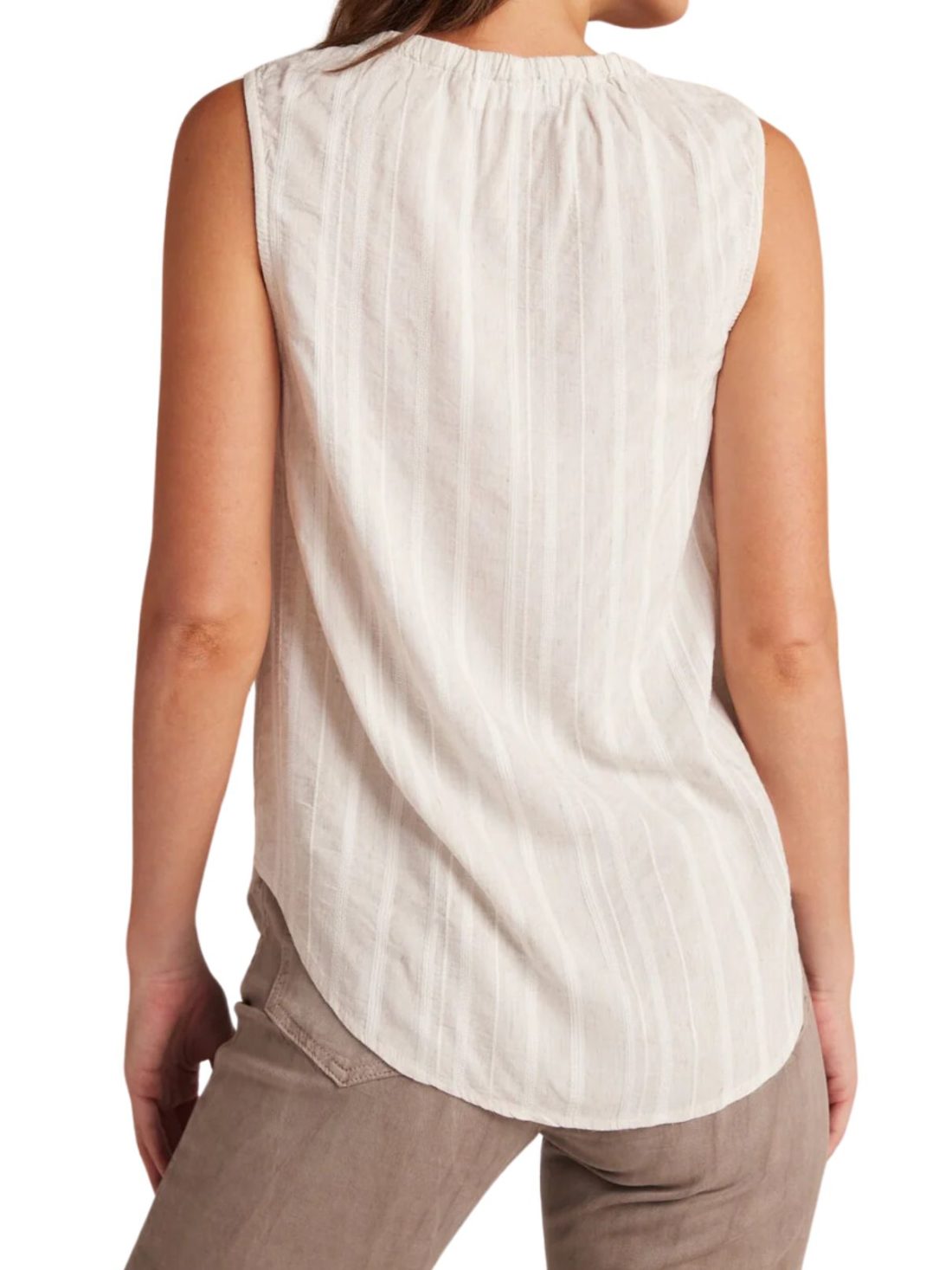 bella dahl sleeveless shirred top in white sands stripe