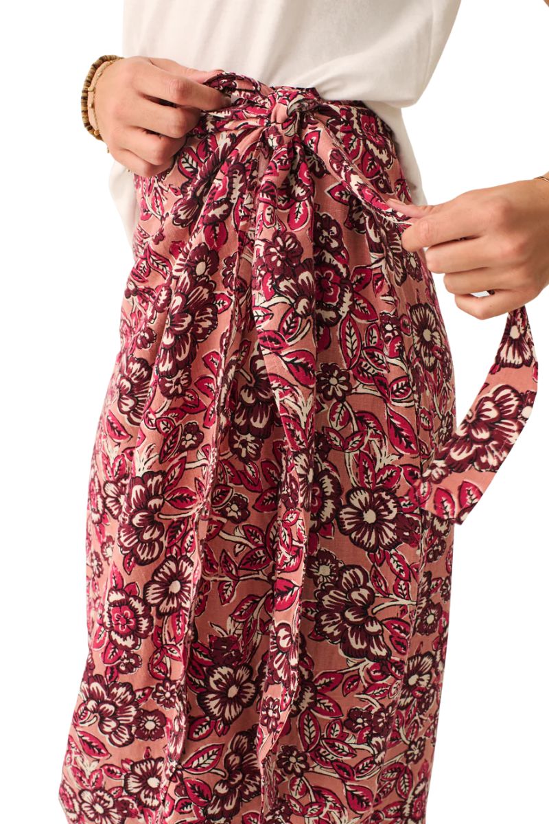 faherty brand pacific linen wrap skirt in rose desert