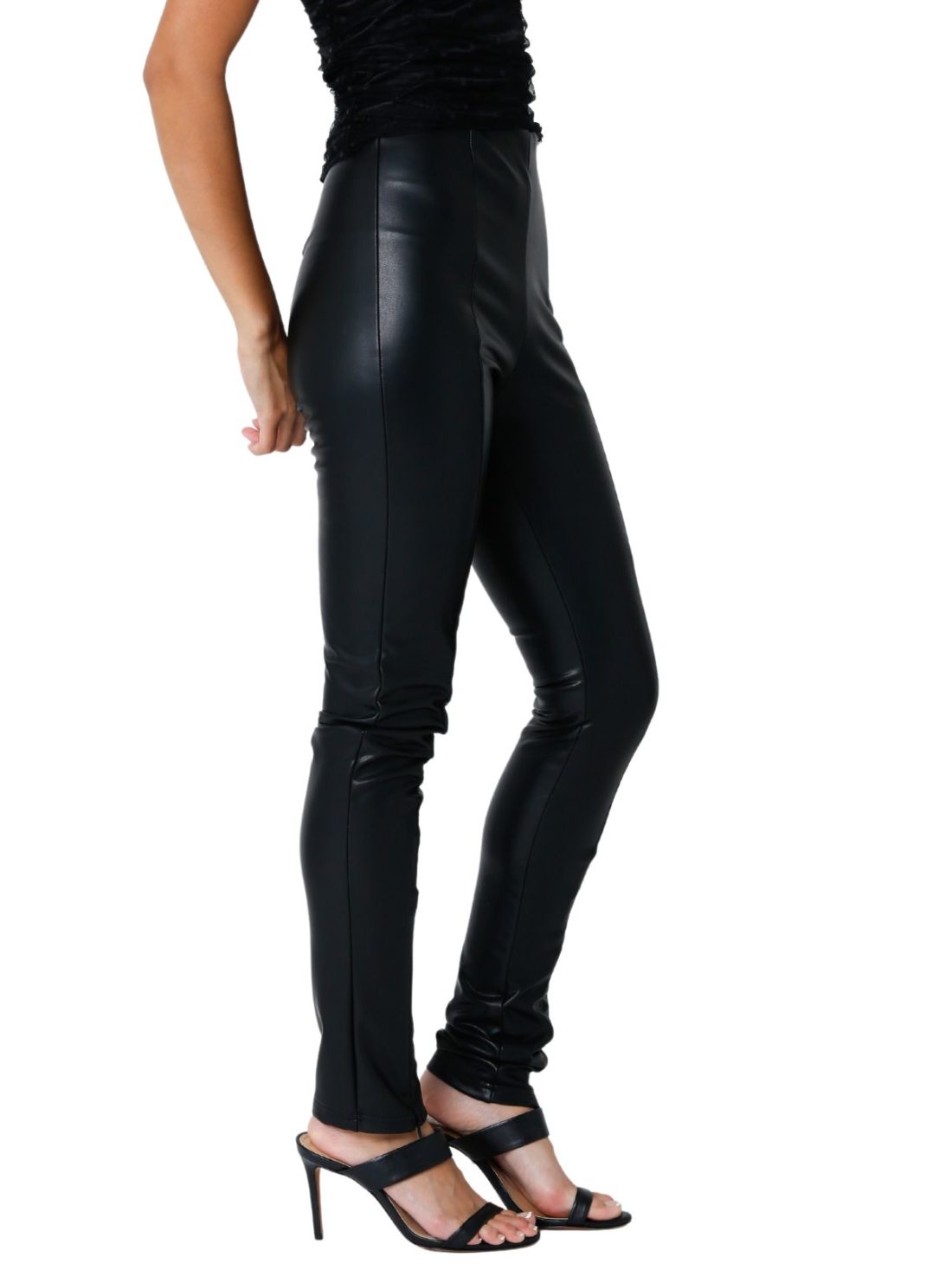 faux leather leggings in black