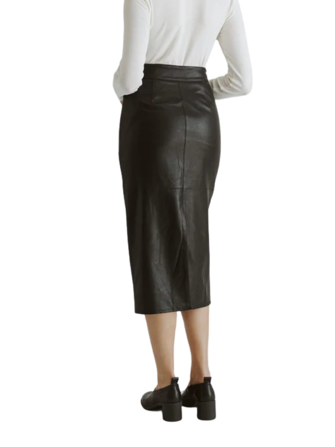 liv faux leather midi skirt in black