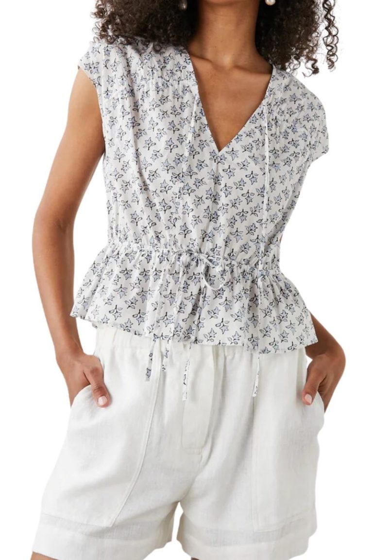rails savi top in white with blue ivy print