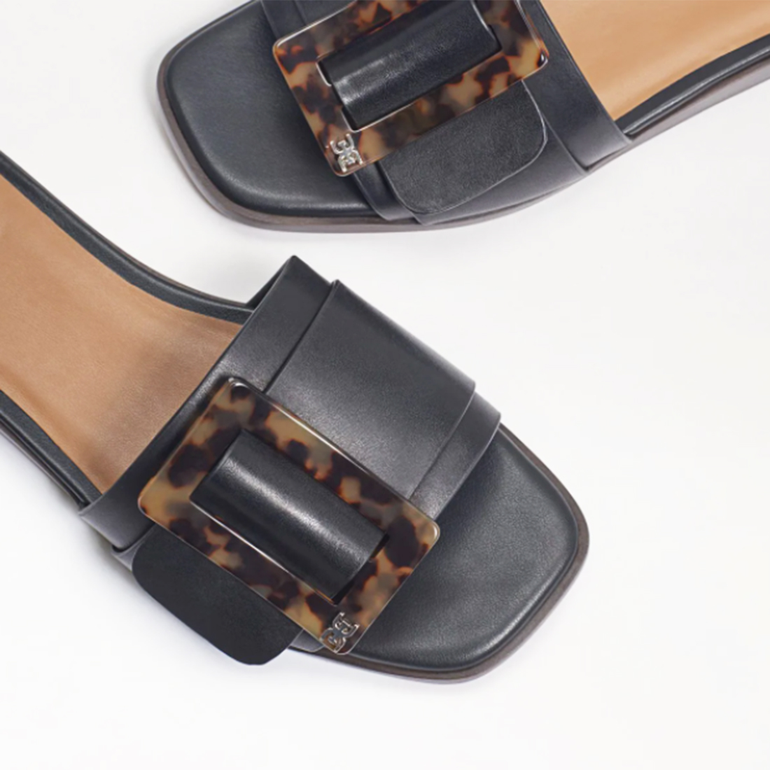 sam edelman inez sandal in black leather 91607