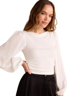 bella dahl ruched flowy blouse in winter white