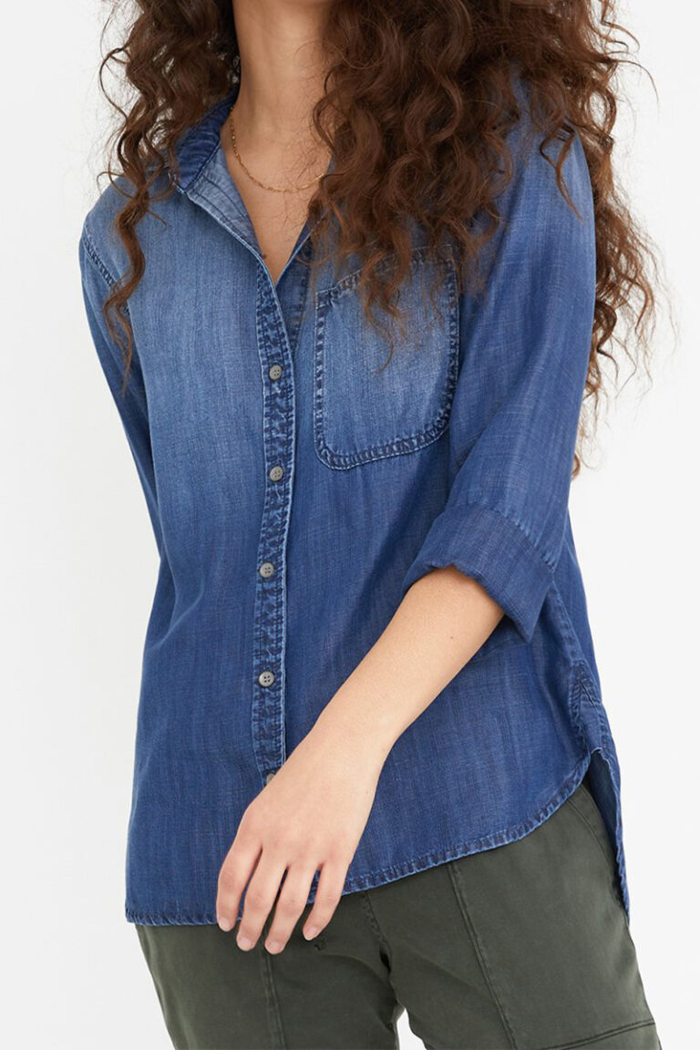 bella dahl shirt tail button down dark ombre wash