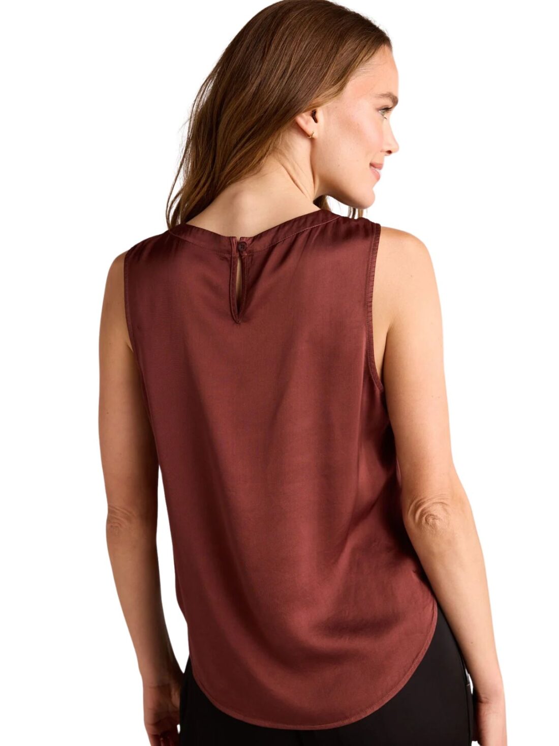 bella dahl sleeveless crew in brandy wine