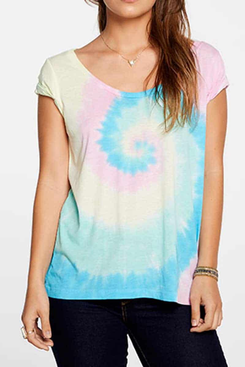 different ways to roll tie dye shirts