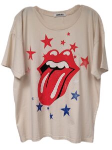 daydreamer rolling stones stars merch tee in dirty white